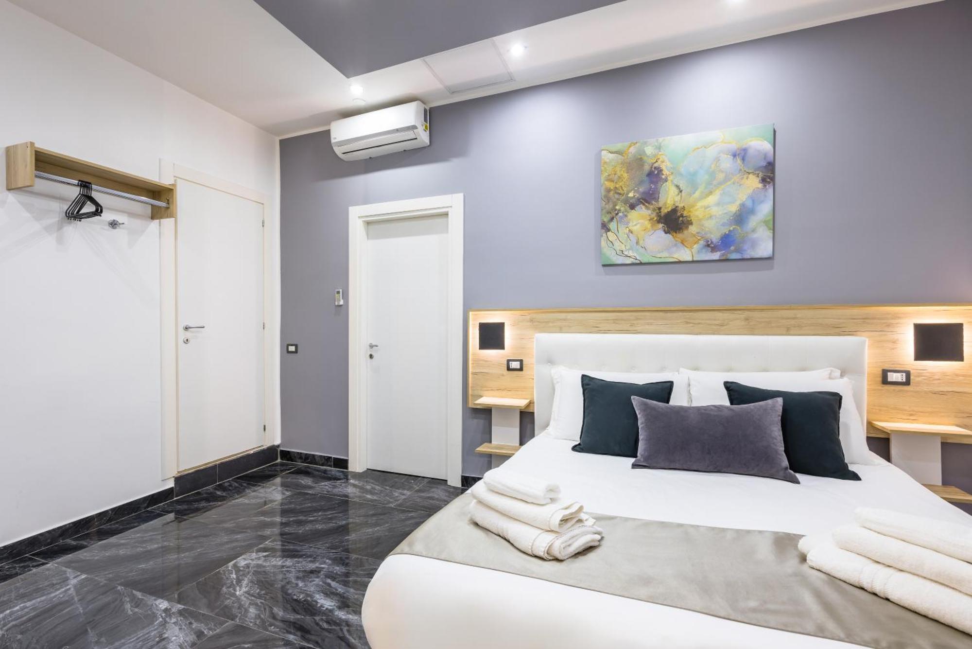 Hotel Palace Naples